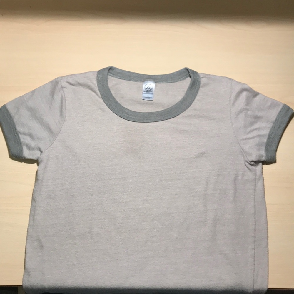 • alternative earth small gray t-shirt •